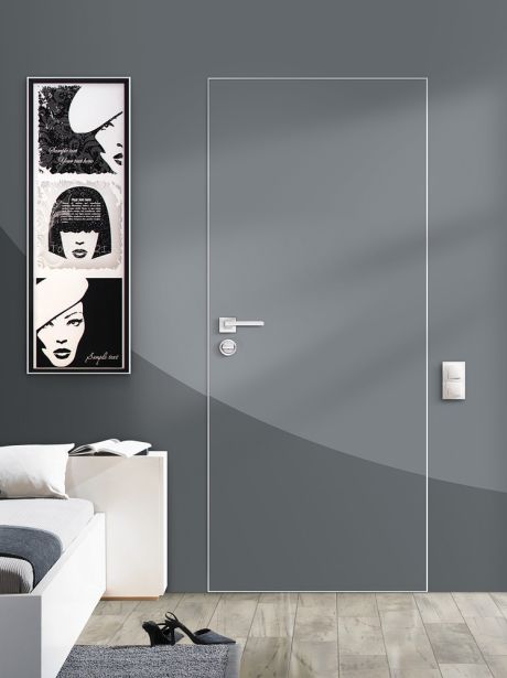 PX-0  INVISIBLE под покраску 550*1900, кромка AL с 4-х ст /врезка под 2 петли Krona Koblenz и замок/